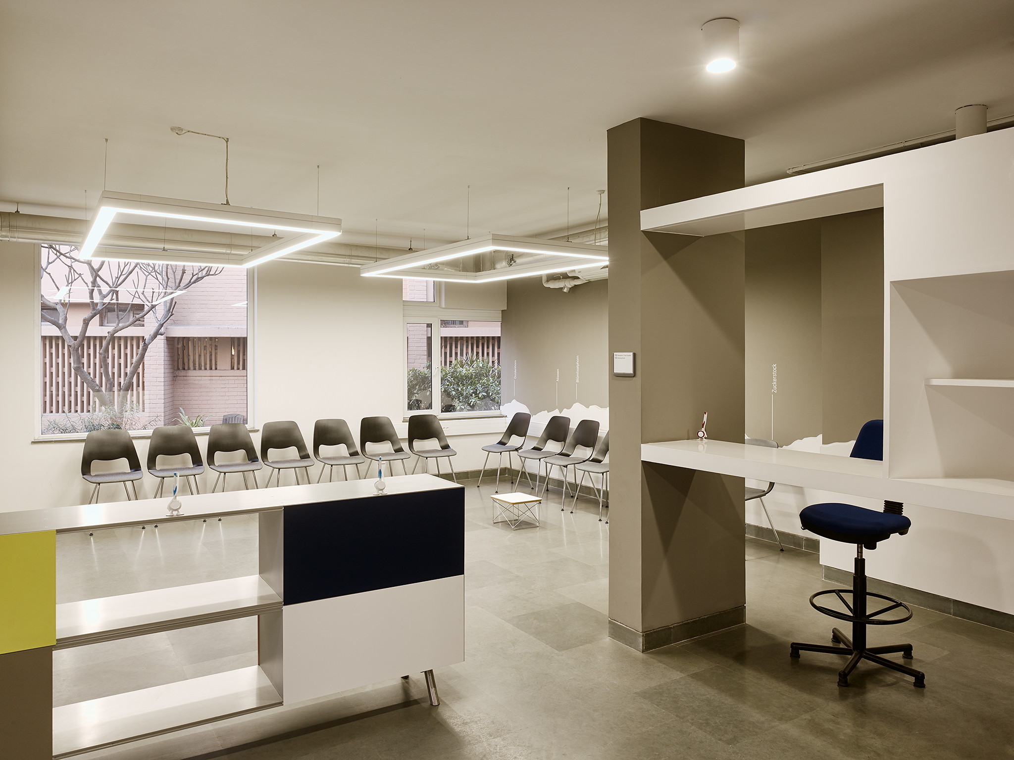 Swiss Embassy New Delhi, Documentation Auxiliary Buildings + Solar System